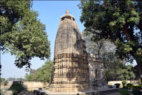 05.1_Adinath Temple